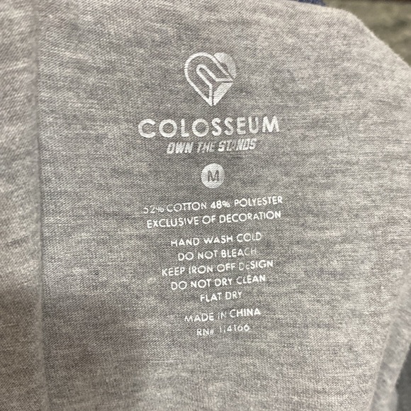 UC Davis Women’s Button Neck Henley size M​ - Picture 4 of 9